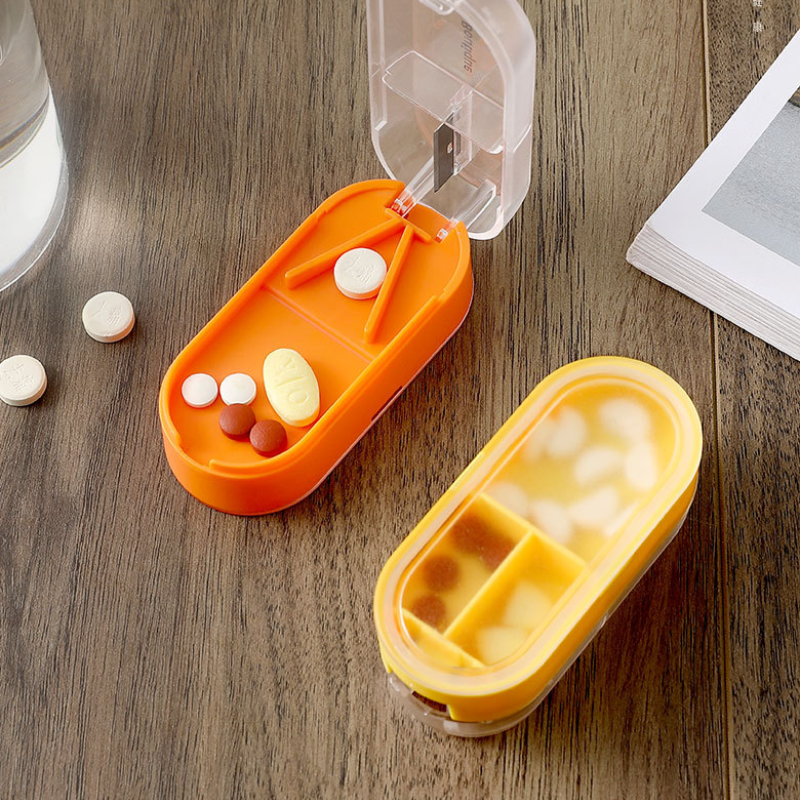 Medicine Dispenser Cutting Pill Box Cutting Tablet Packing Box Carry-On Pack a Week Small Pill Box